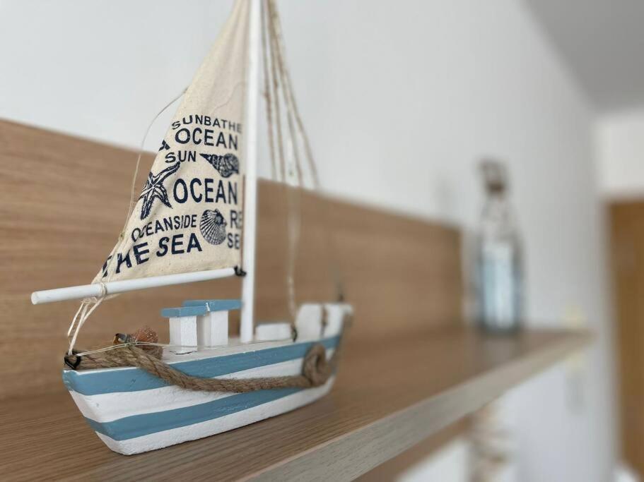 Apartamento A Estrenar Con Vistas Naroa Corcubion Luaran gambar